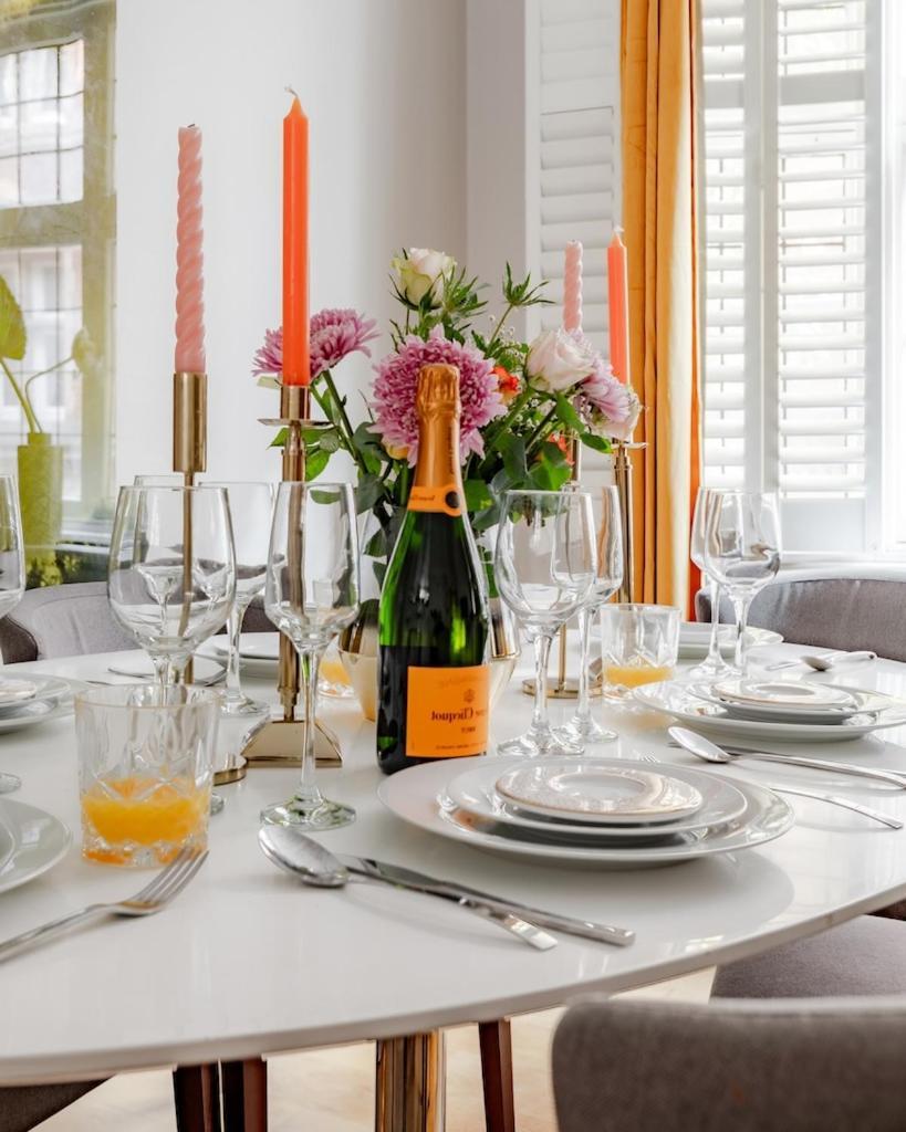 Revamped & Luxxe For Covent Garden Lovers! Adorable For Families & Friends Appartamento Londra